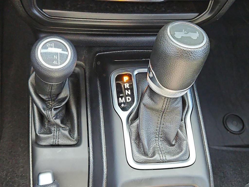 Used 2020 Jeep Wrangler Unlimited Sport image 22