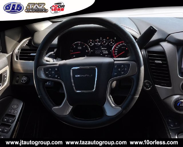 Used 2015 GMC Yukon XL Denali w/ Open Road Package RWD image 25