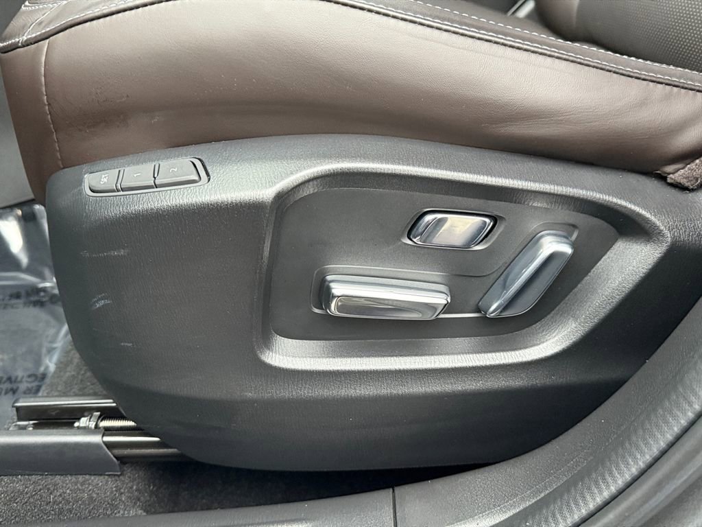 Used 2025 MAZDA CX-5 Signature image 10