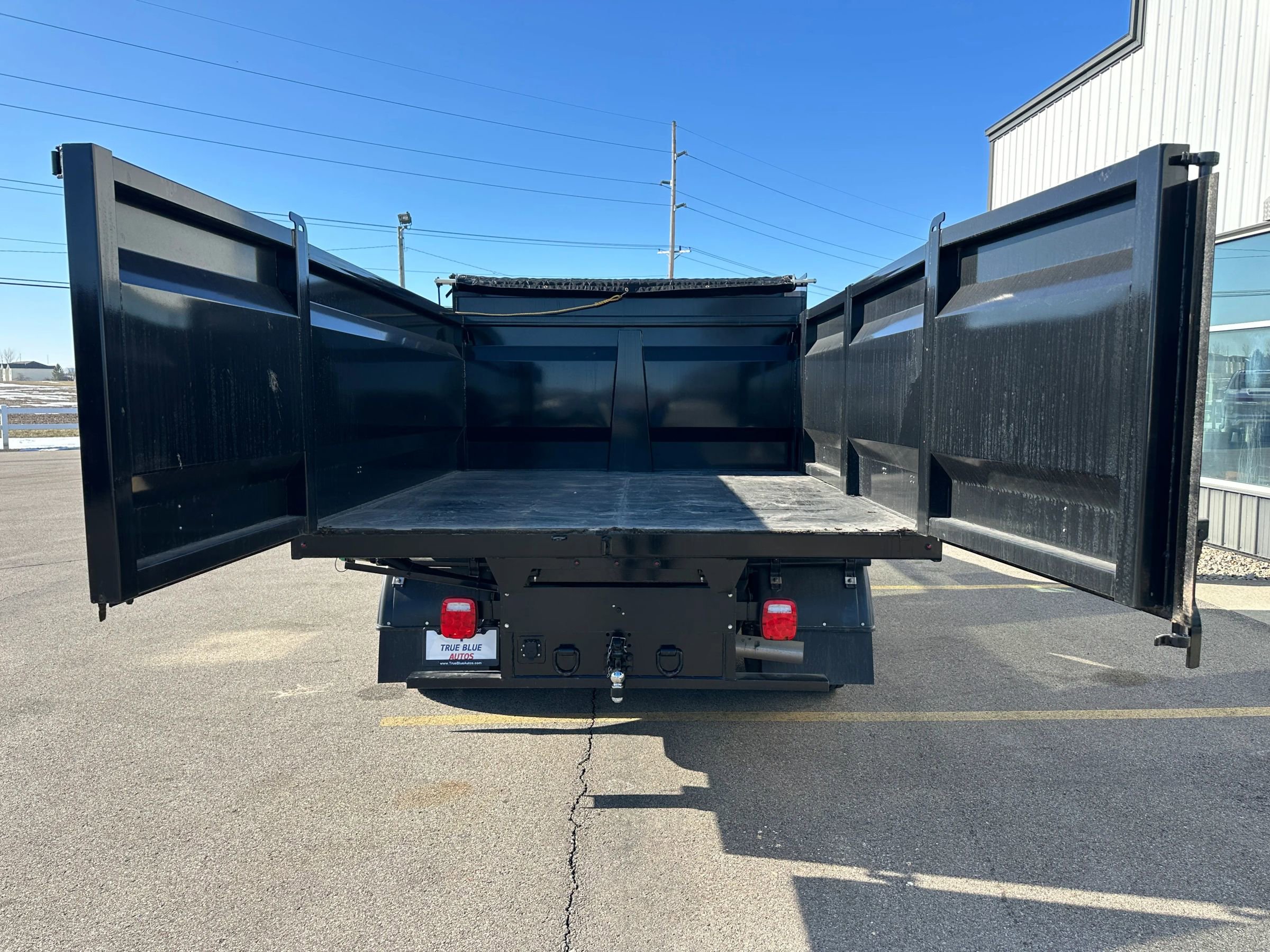 Used 2023 RAM 3500 Tradesman image 11