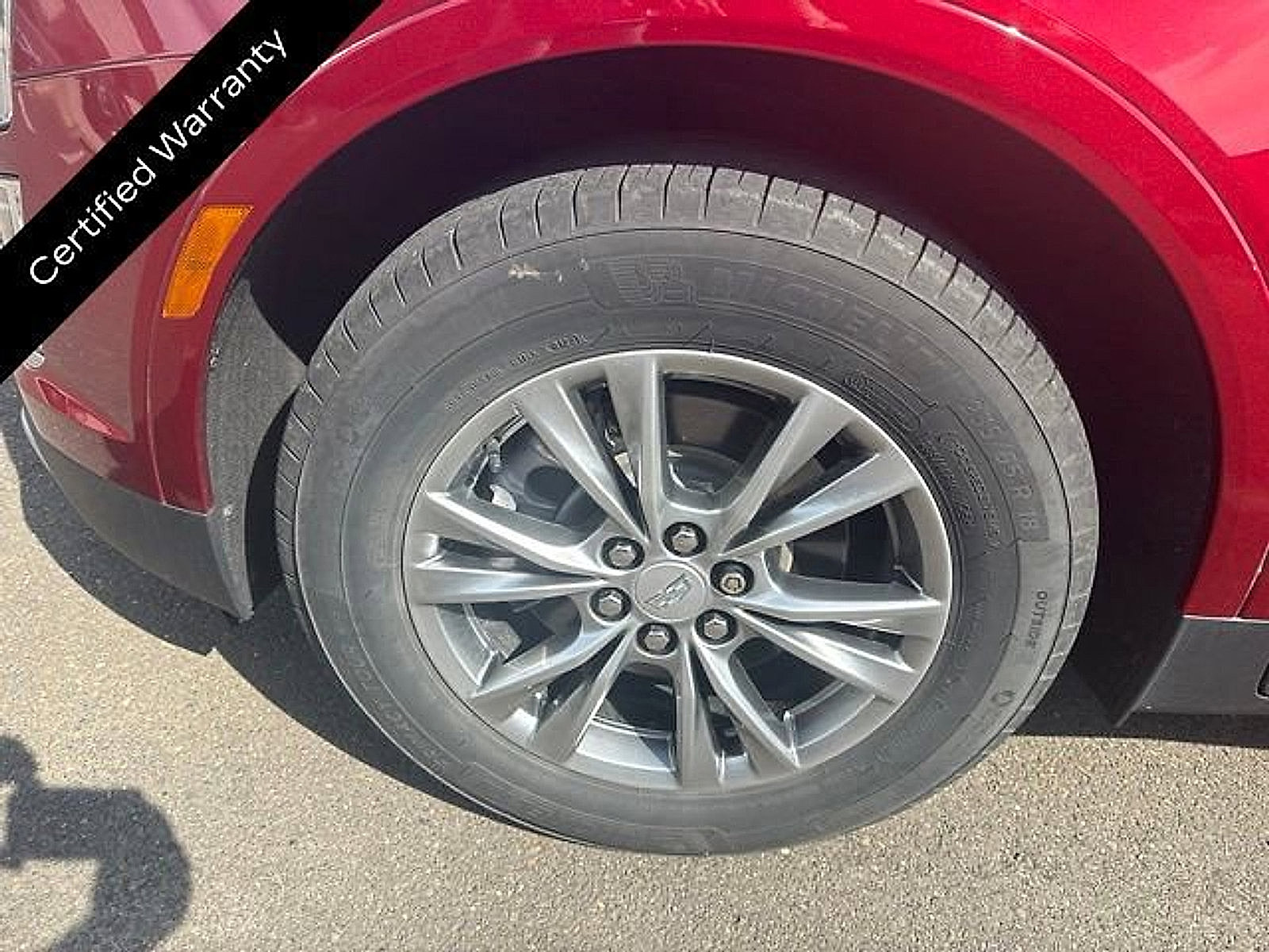 Certified 2022 Cadillac XT5 Premium Luxury AWD/4WD image 7