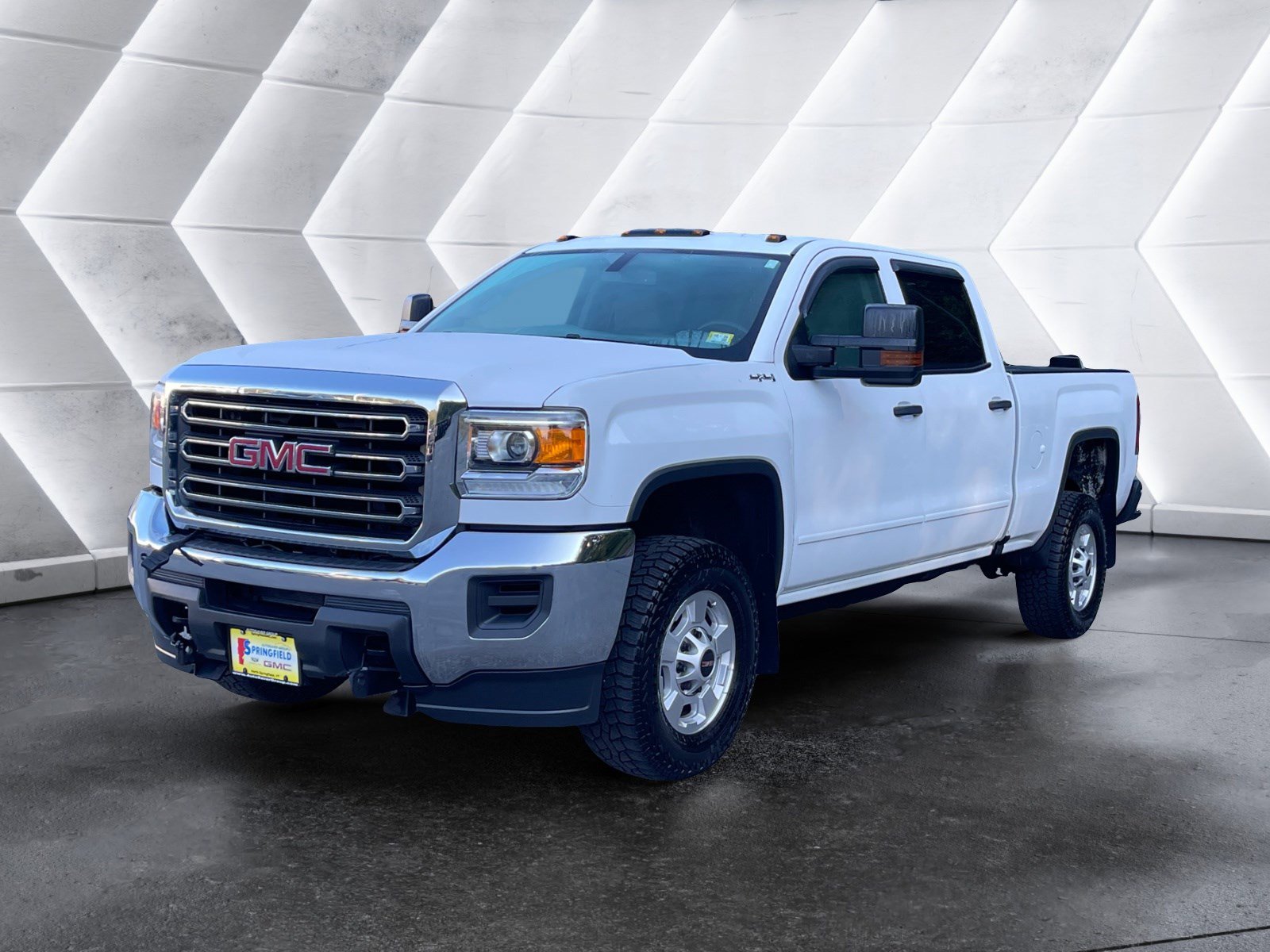 Used 2019 GMC Sierra 2500 4x4 Crew Cab w/ Sierra Convenience Package
