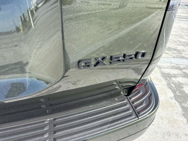 Certified 2025 Lexus GX 550 w/ Cold Area Package AWD/4WD image 26