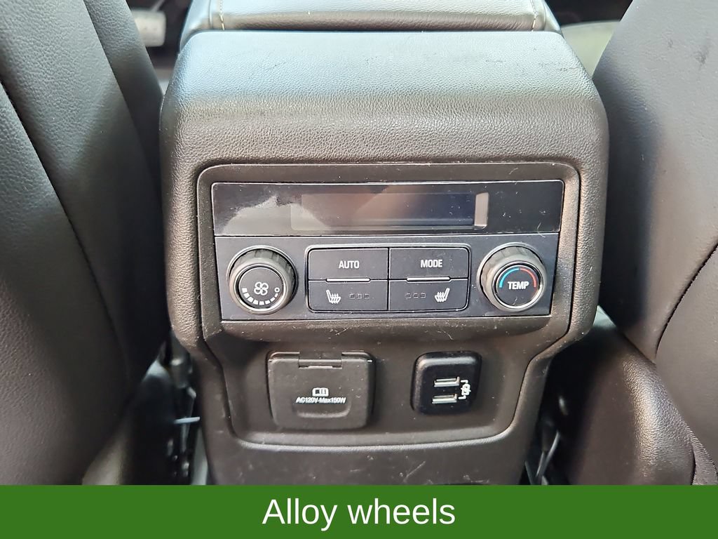 Used 2018 GMC Acadia Denali w/ Technology Package AWD/4WD image 33