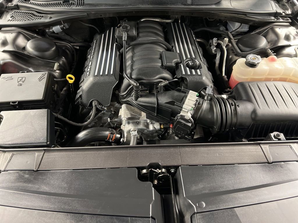 Used 2022 Dodge Challenger R/T Scat Pack RWD image 30