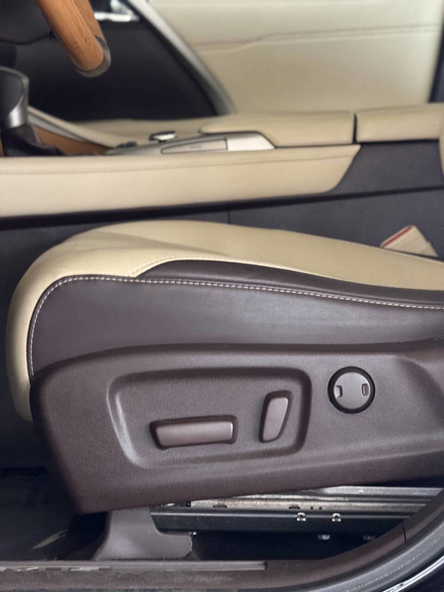 Used 2016 Lexus RX 350 FWD w/ Premium Package image 57