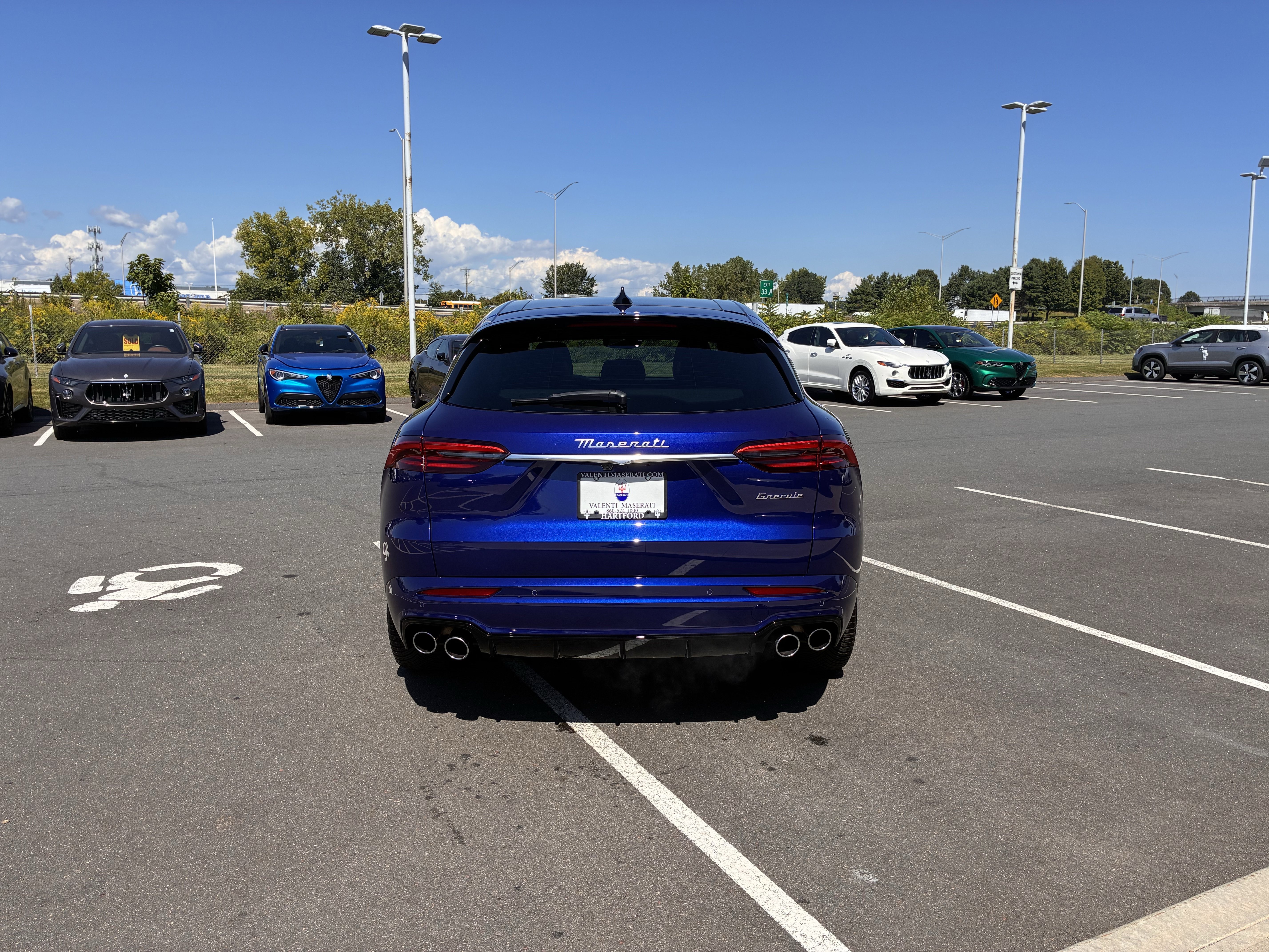 New 2025 Maserati Grecale GT image 8