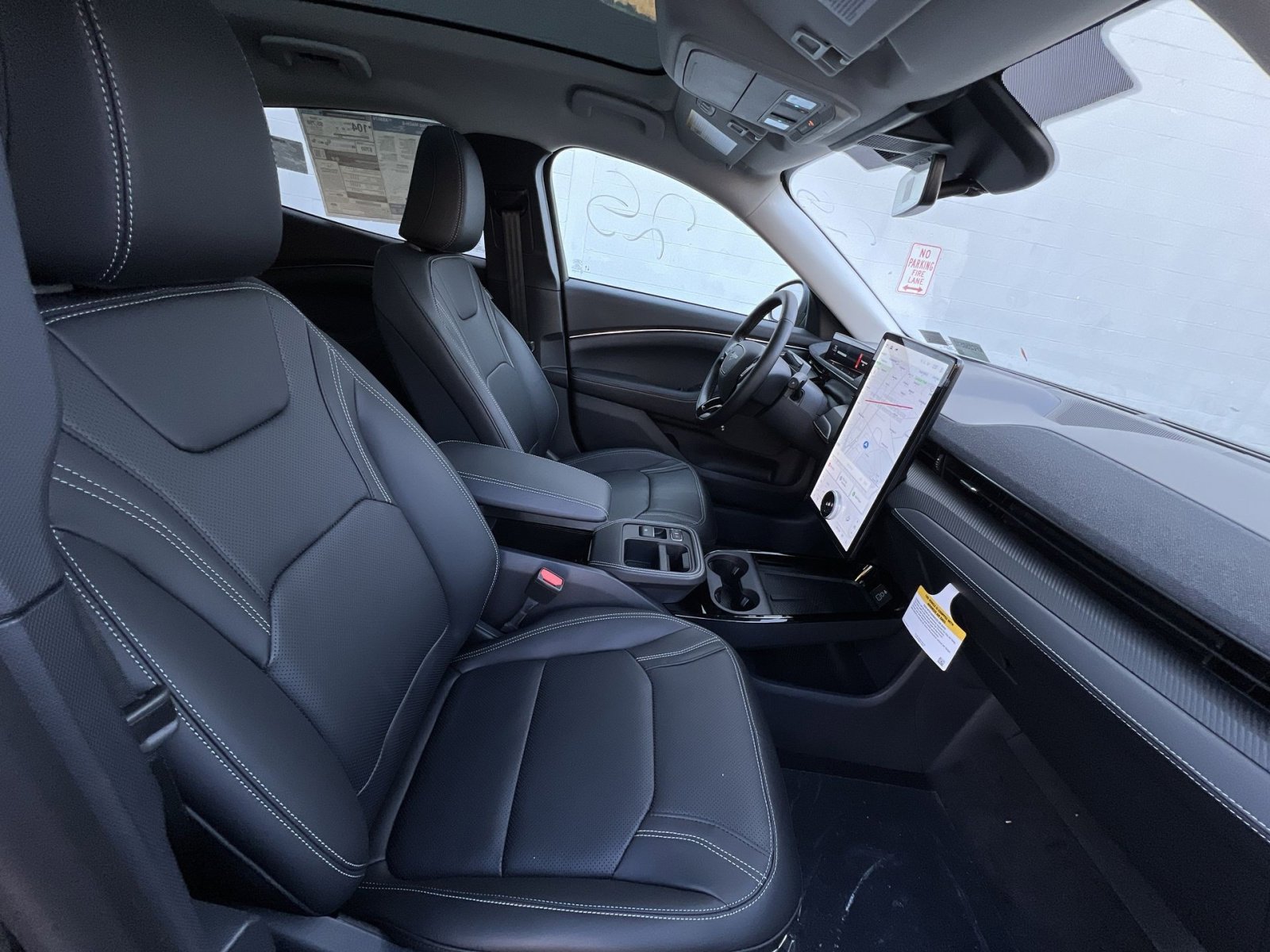 New 2025 Ford Mustang Mach-E Premium image 27