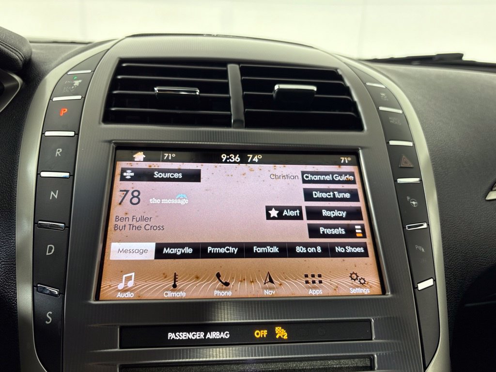 Used 2018 Lincoln MKZ Reserve w/ Technology Package FWD image 28