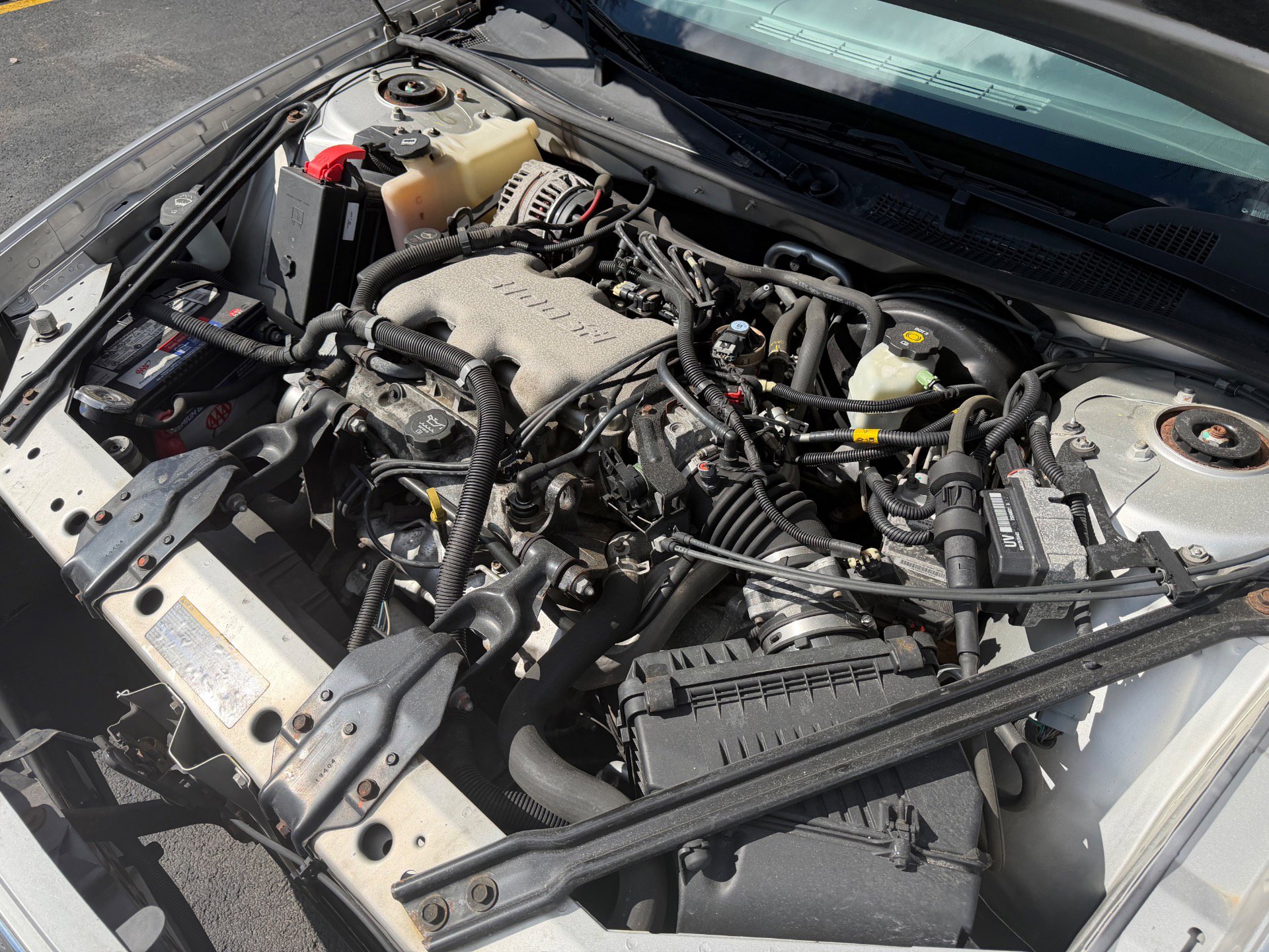 Used 2005 Buick Century Custom image 28