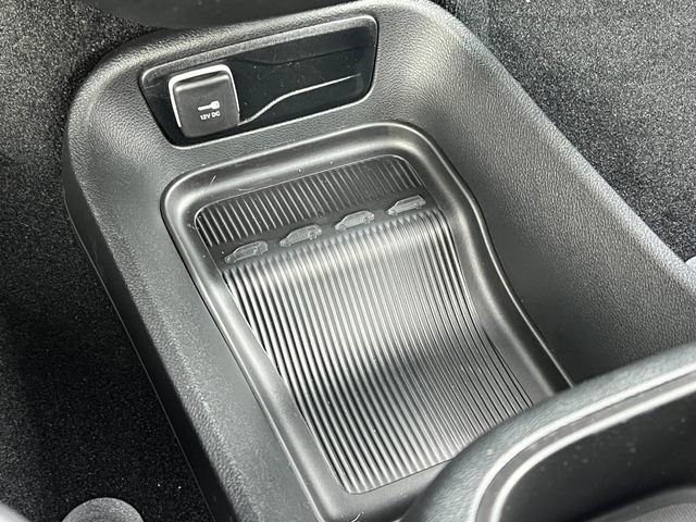 New 2026 Chrysler Pacifica Select image 27