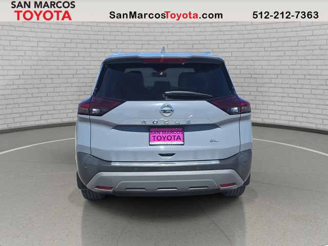 Used 2021 Nissan Rogue SL w/ Premium Package image 6