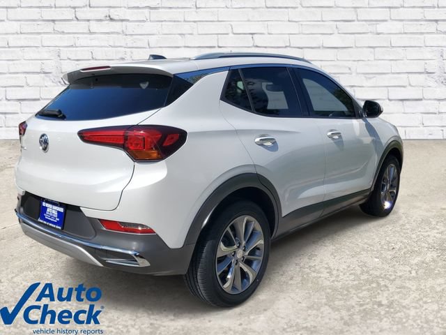 Certified 2023 Buick Encore GX Essence w/ Experience Buick Package FWD image 4