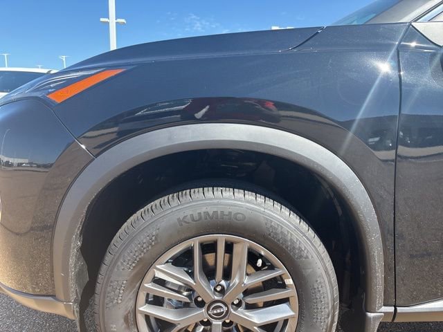 New 2026 Nissan Rogue S image 7