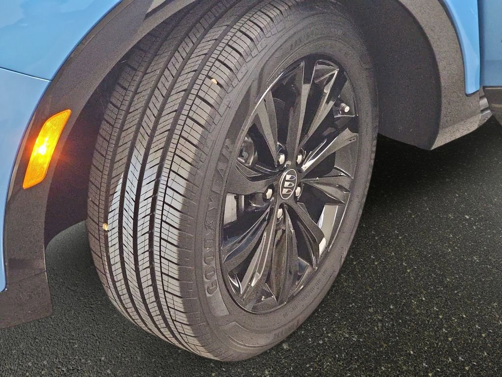 Used 2025 Buick Envista Sport Touring FWD image 34