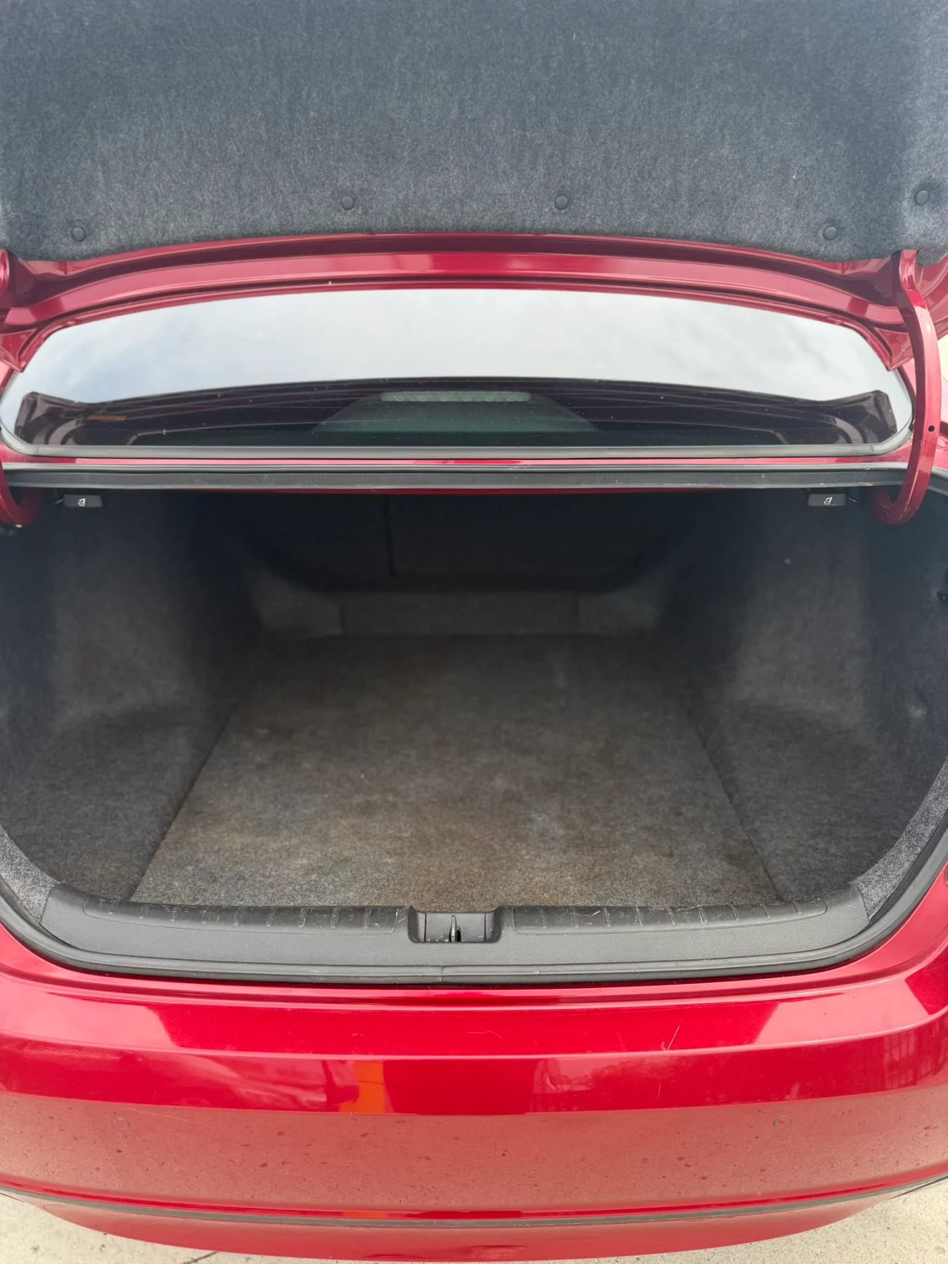 Used 2018 Honda Accord Touring image 19