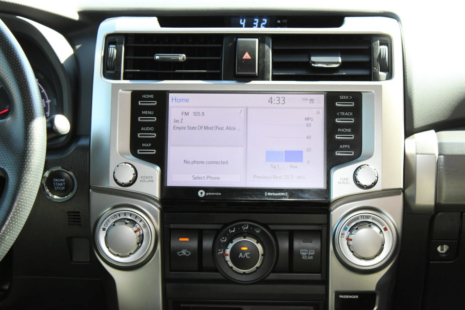 Used 2024 Toyota 4Runner SR5 RWD image 23