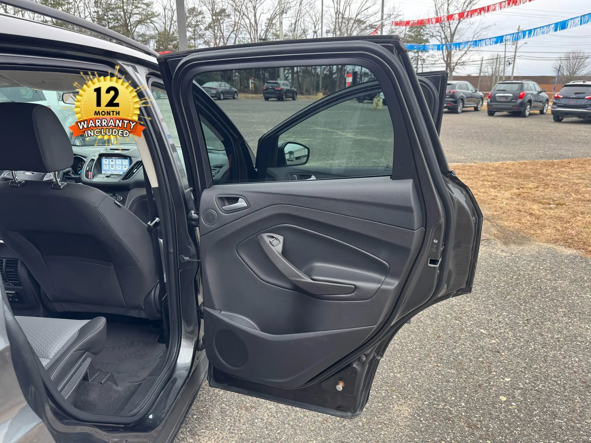 Used 2017 Ford Escape SE w/ Equipment Group 201A image 15