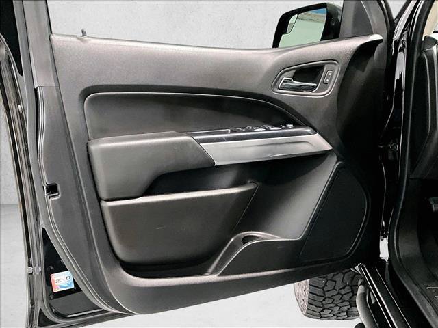 Used 2020 Chevrolet Colorado ZR2 w/ Colorado ZR2 Bison Edition AWD/4WD image 18