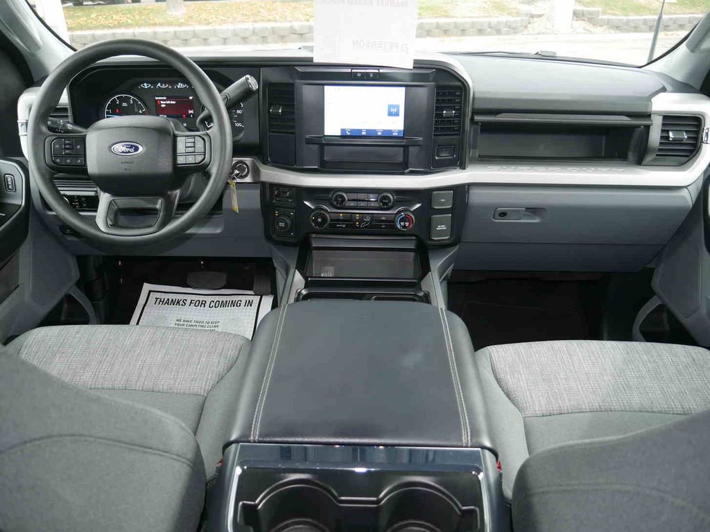 Used 2026 Ford F350 XLT image 5