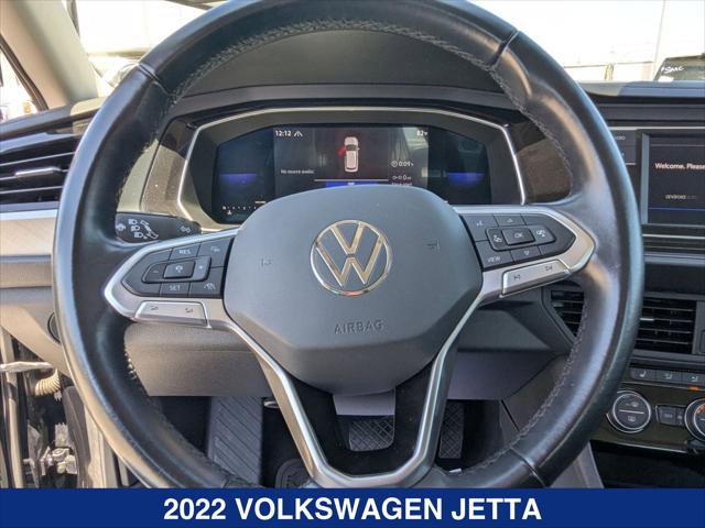 Used 2022 Volkswagen Jetta SE image 13