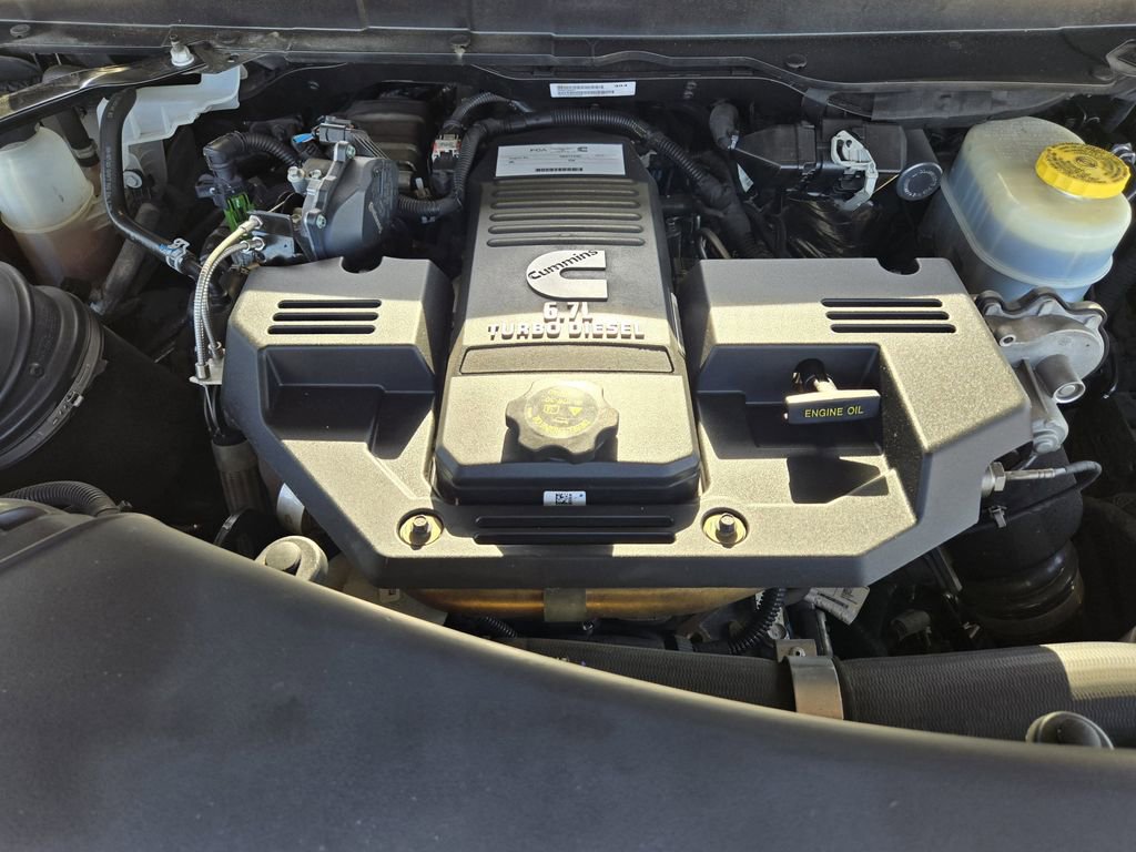 Used 2020 RAM 2500 Limited AWD/4WD image 34