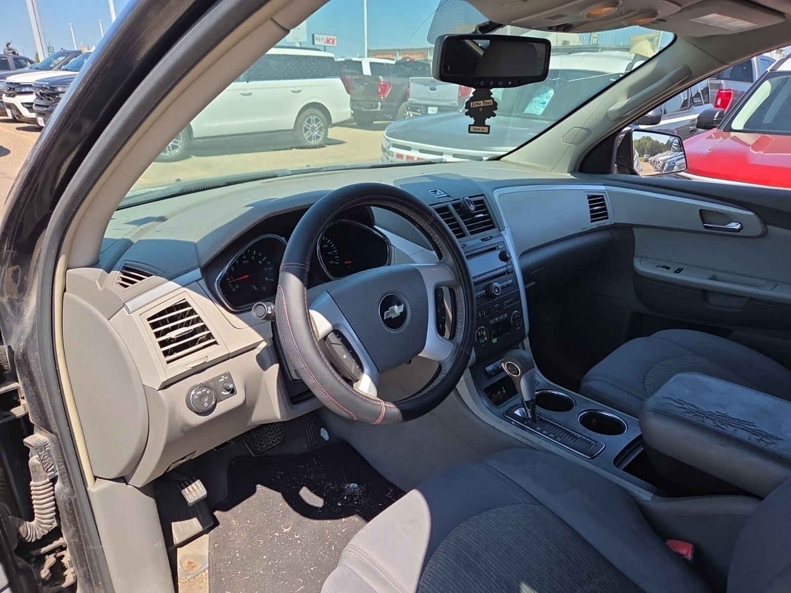 Used 2009 Chevrolet Traverse LT AWD/4WD image 9