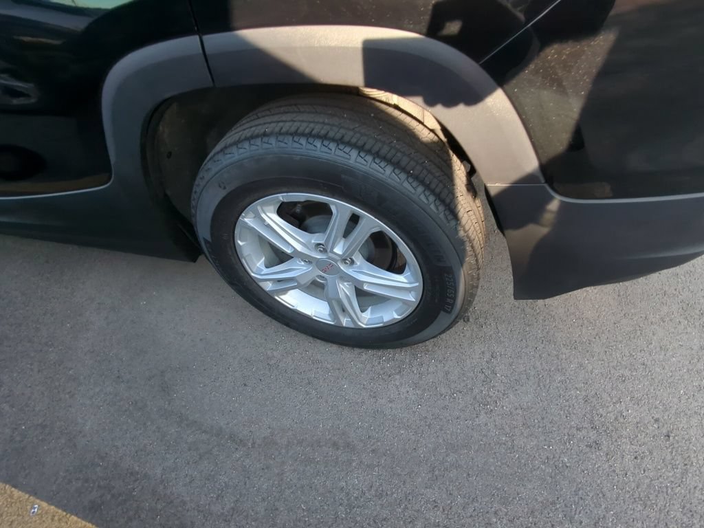 Used 2021 GMC Terrain SLE FWD image 5