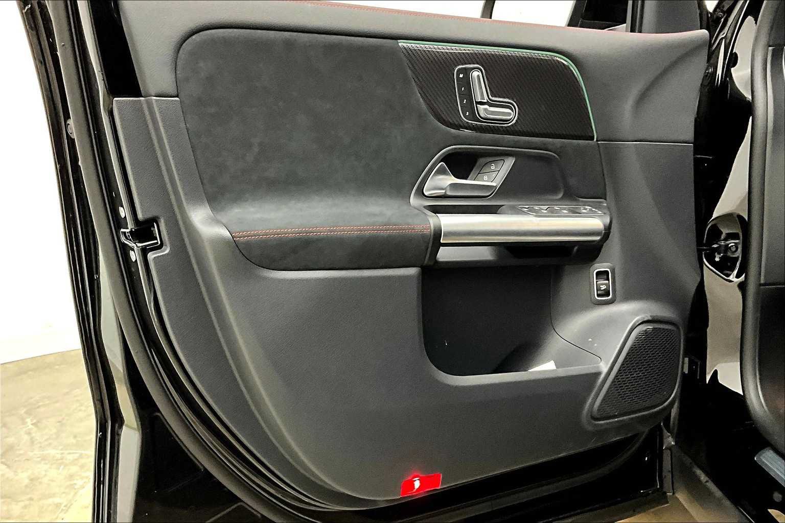 New 2025 Mercedes-Benz GLA 250 image 10