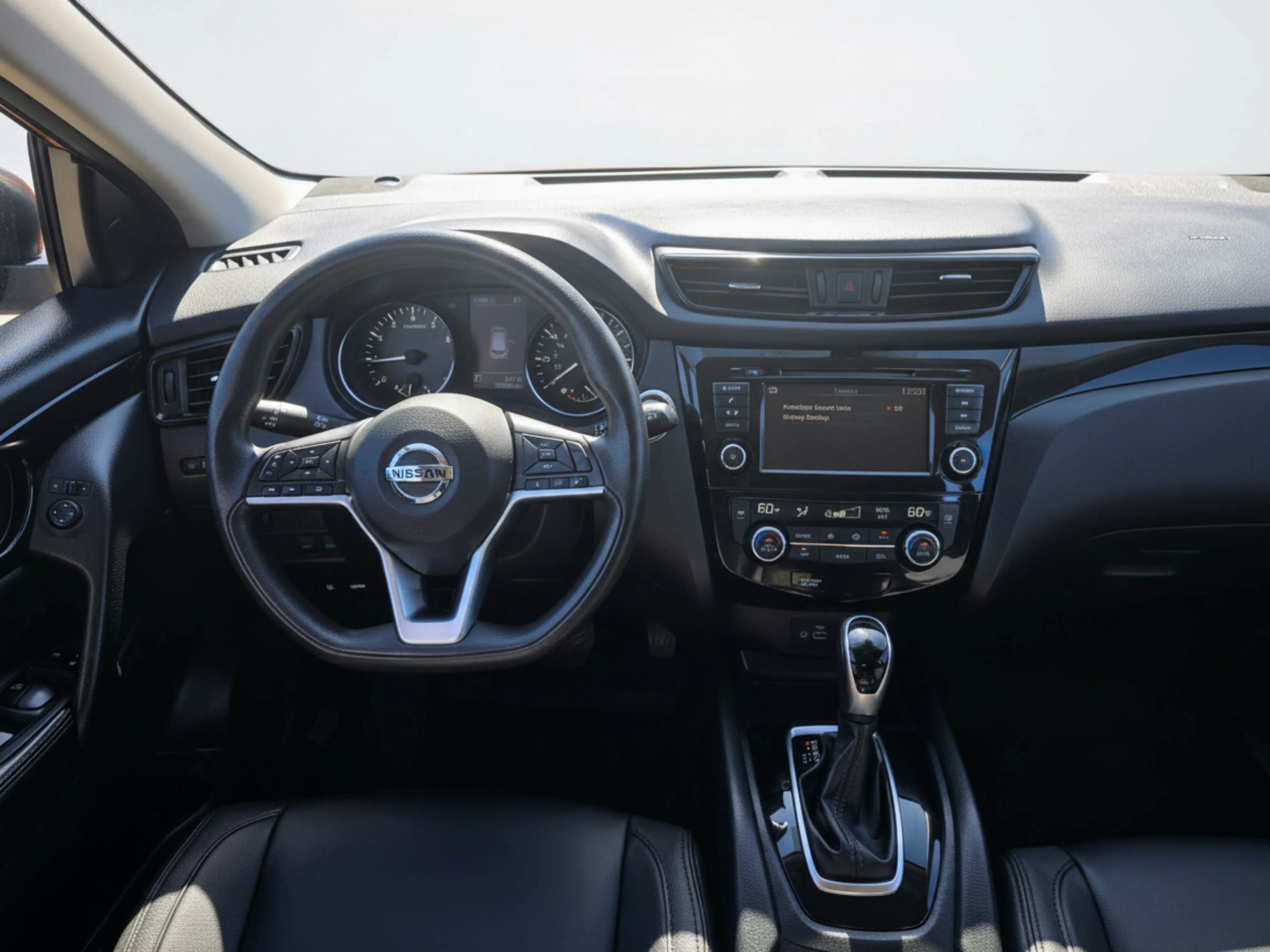 Used 2020 Nissan Rogue Sport SV FWD image 11