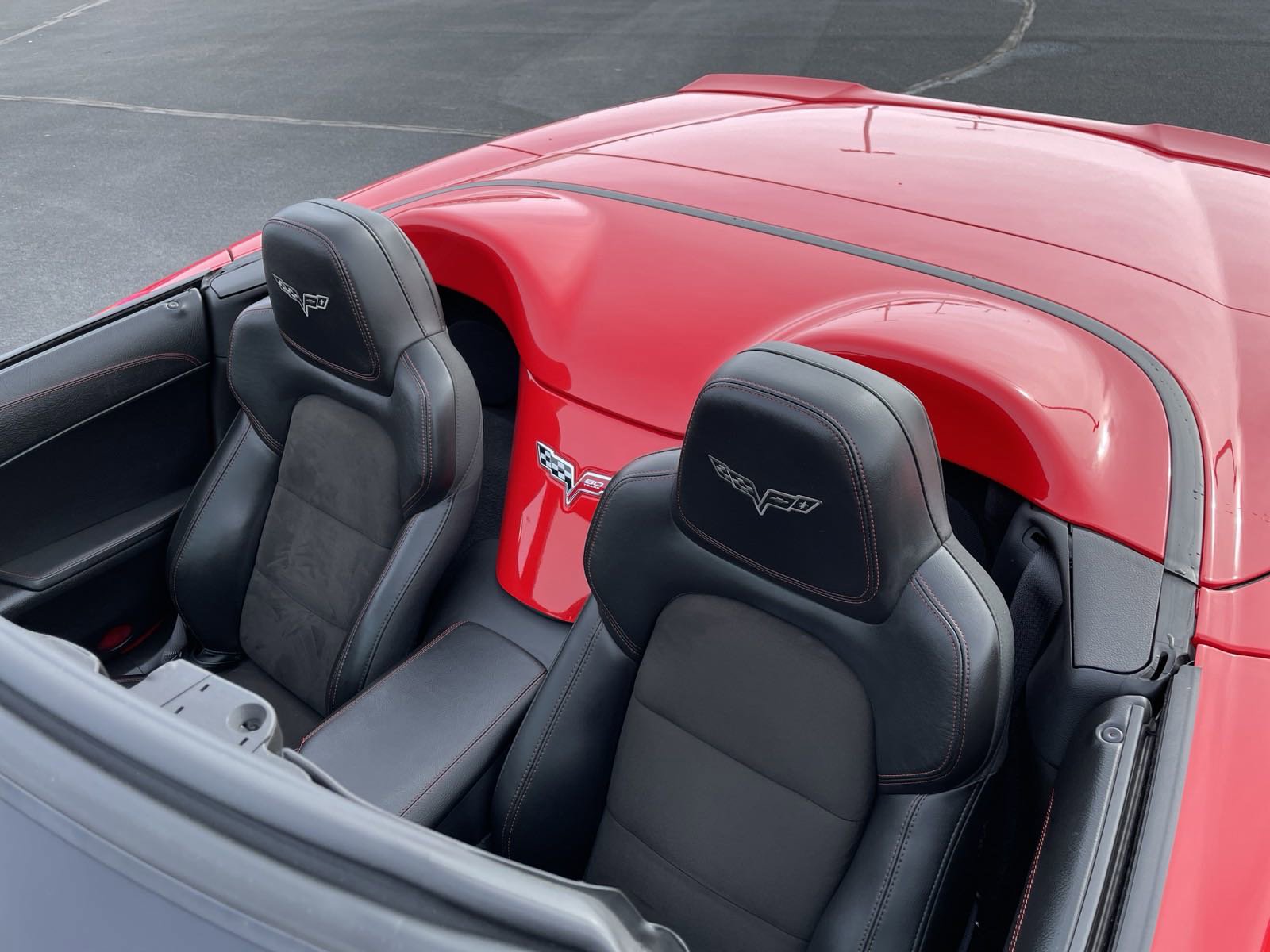 Used 2013 Chevrolet Corvette 427 w/ 1SC Preferred Equipment Group RWD image 36