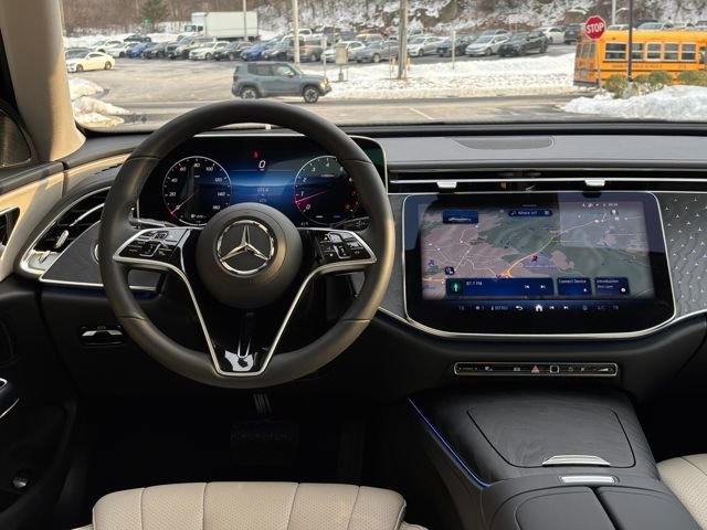 Used 2026 Mercedes-Benz E 350 4MATIC Sedan image 27