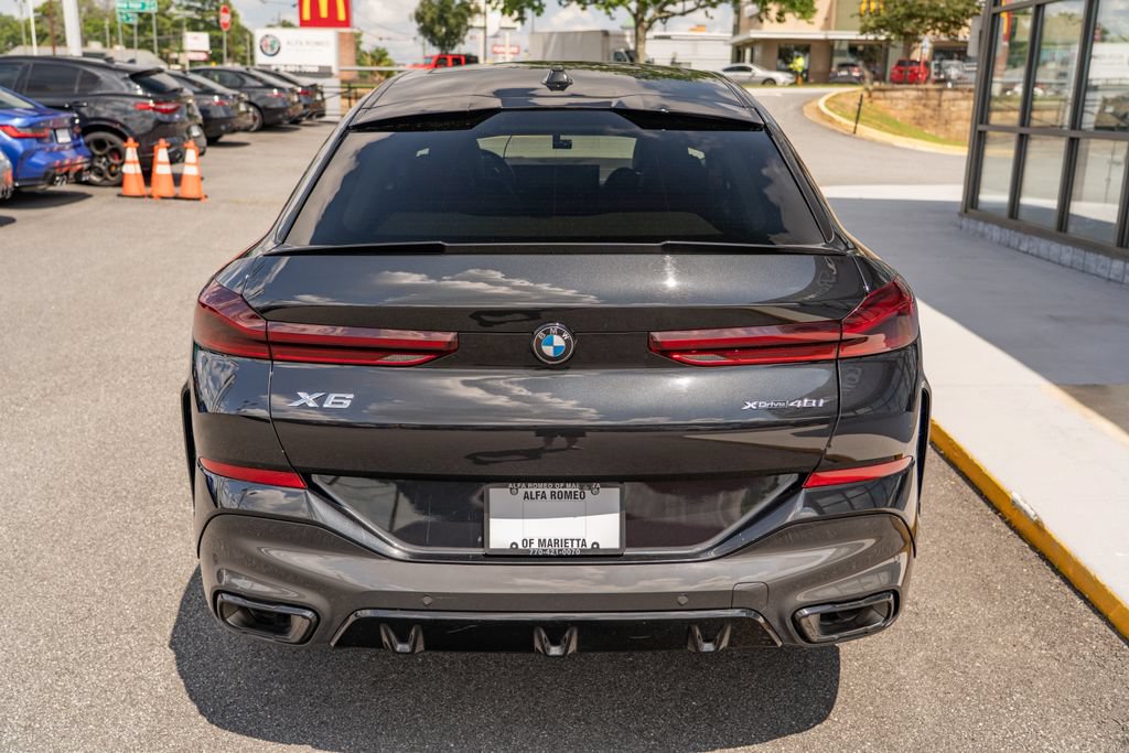 Used 2024 BMW X6 xDrive40i w/ Premium Package AWD/4WD image 5