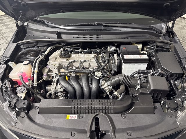 Used 2022 Toyota Corolla LE FWD image 36