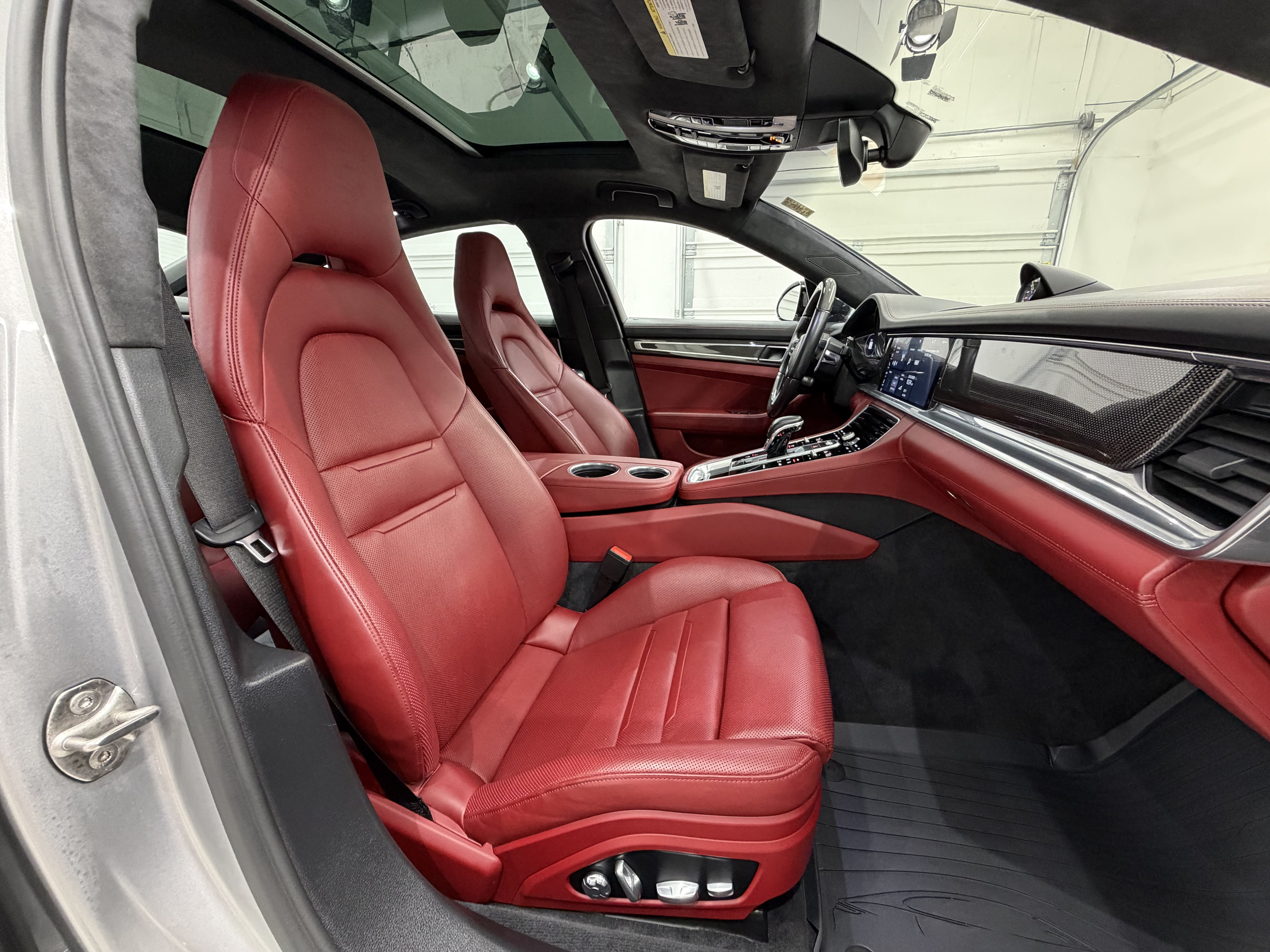 Used 2019 Porsche Panamera Turbo S image 23
