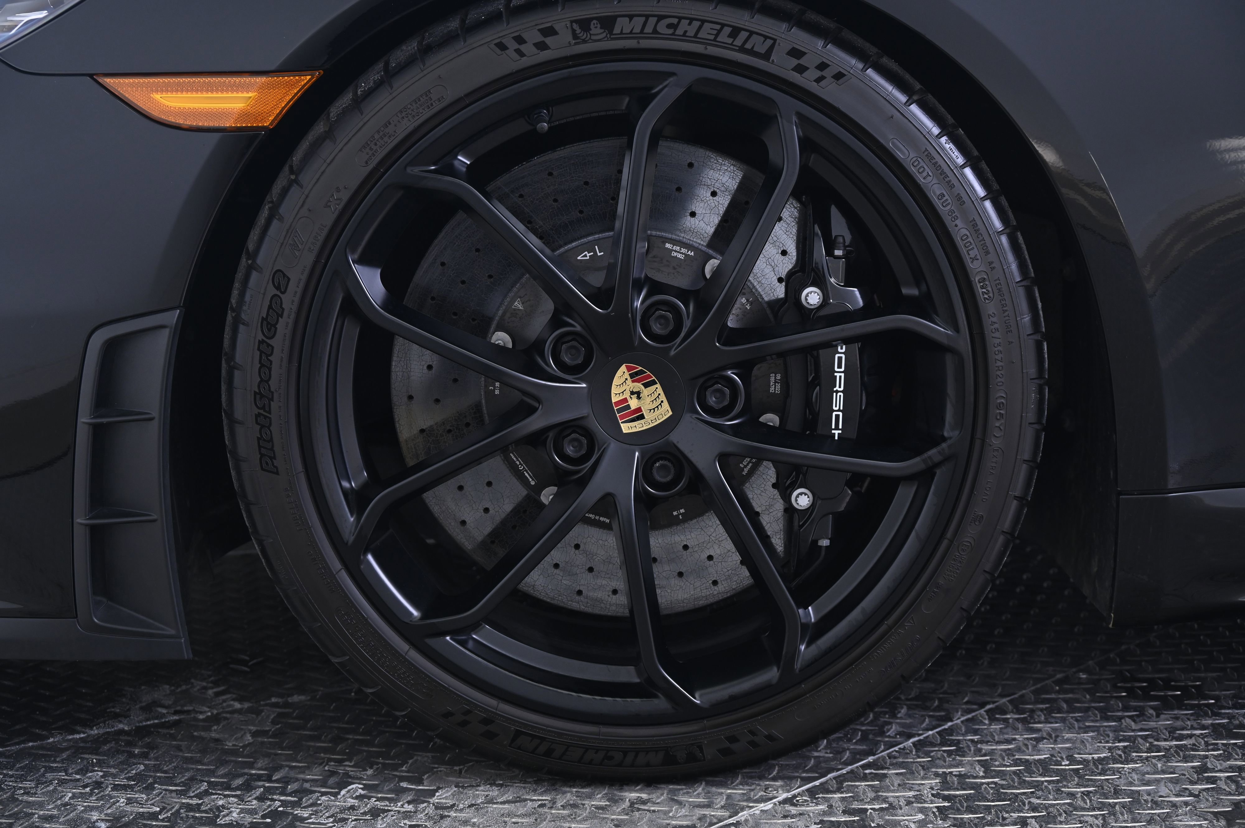 Used 2022 Porsche 718 Boxster Spyder image 14