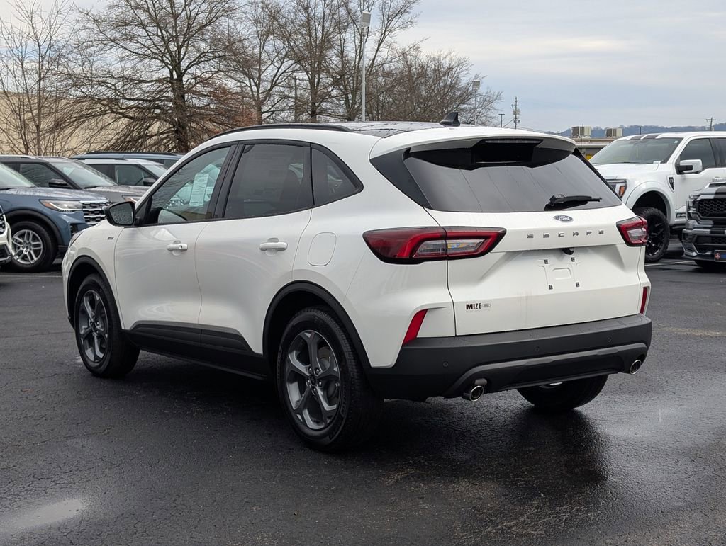 New 2026 Ford Escape ST-Line w/ Tech Pack #1 FWD image 4