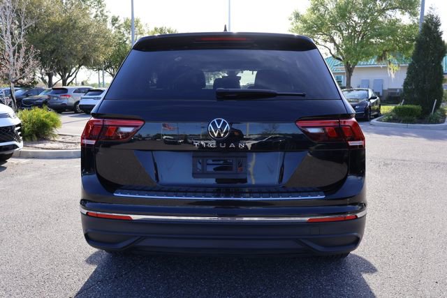 Certified 2024 Volkswagen Tiguan Wolfsburg Edition image 7