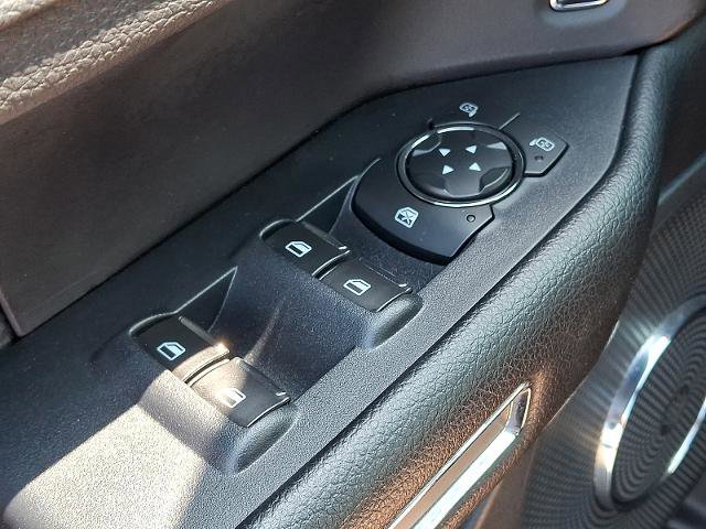 Certified 2018 Ford Expedition XLT AWD/4WD image 25