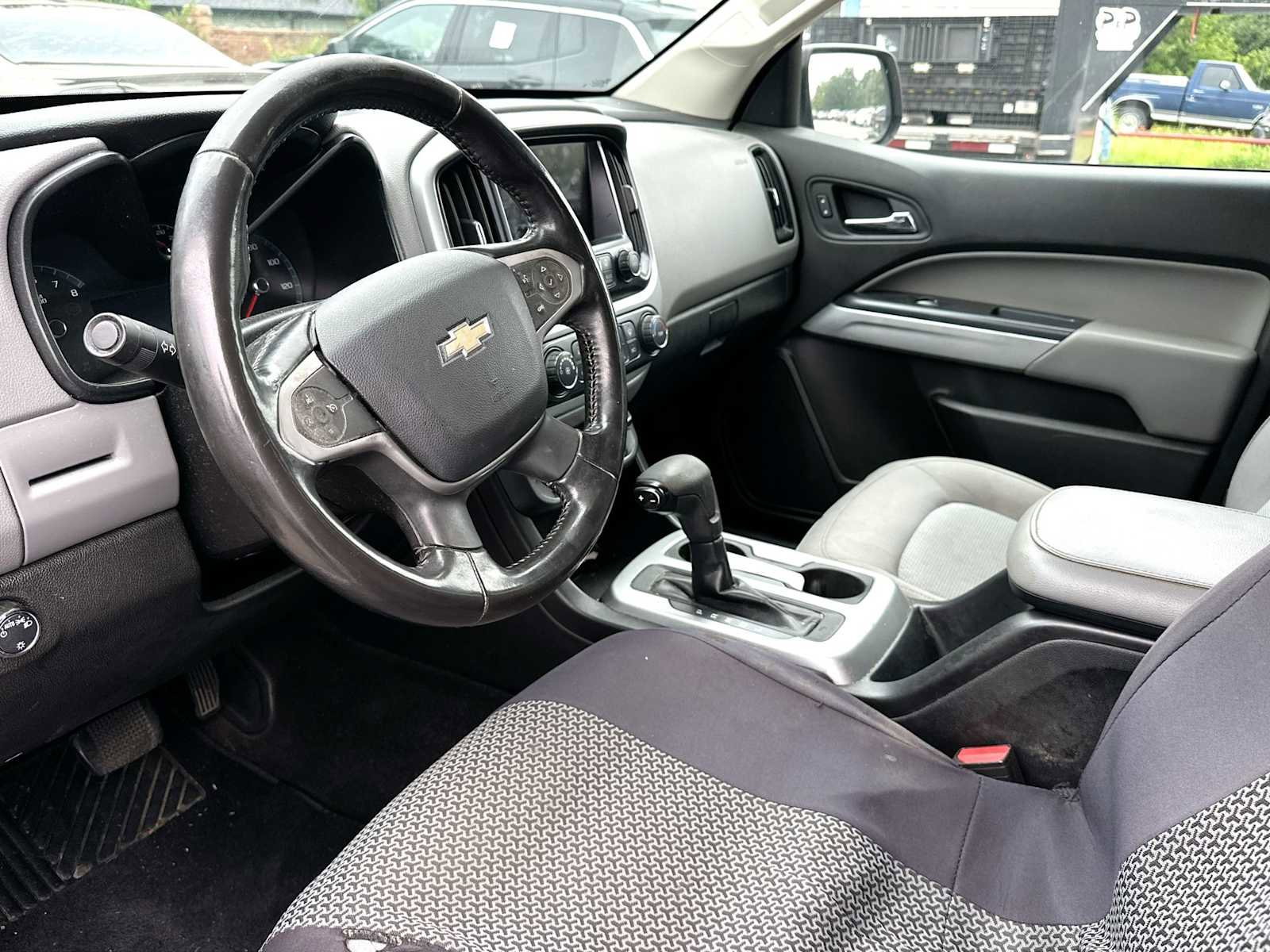 Used 2017 Chevrolet Colorado LT RWD image 13