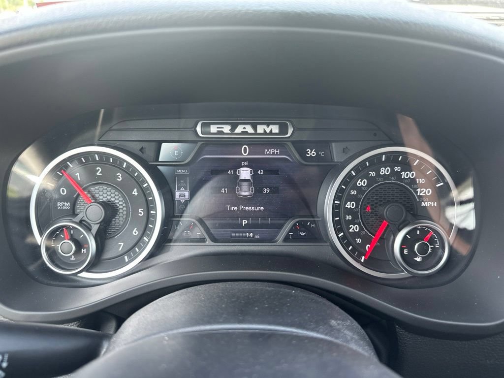 New 2026 RAM 1500 Express AWD/4WD image 25