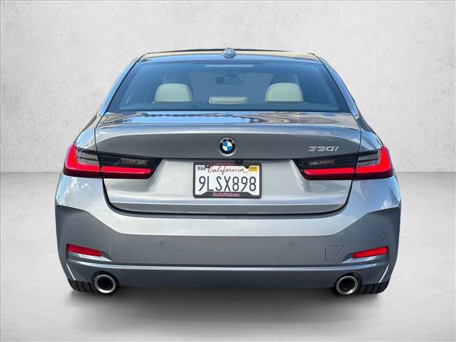 Certified 2024 BMW 330i Sedan w/ Premium Package image 4