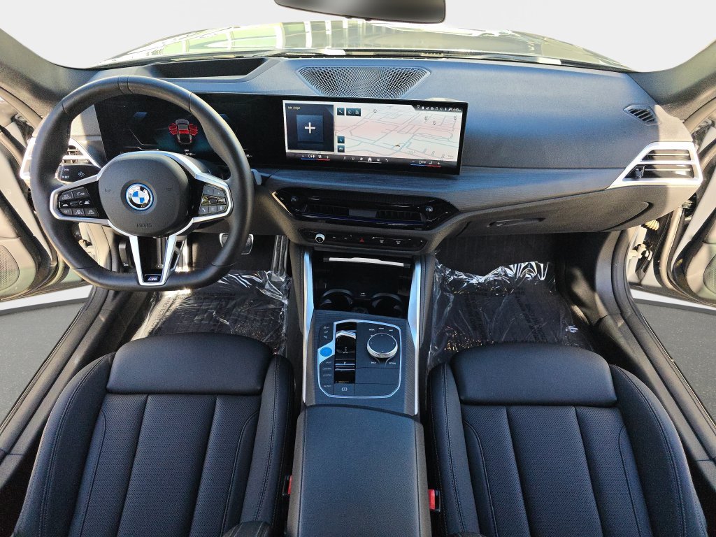 Used 2025 BMW i4 eDrive40 w/ M Sport Package RWD image 10