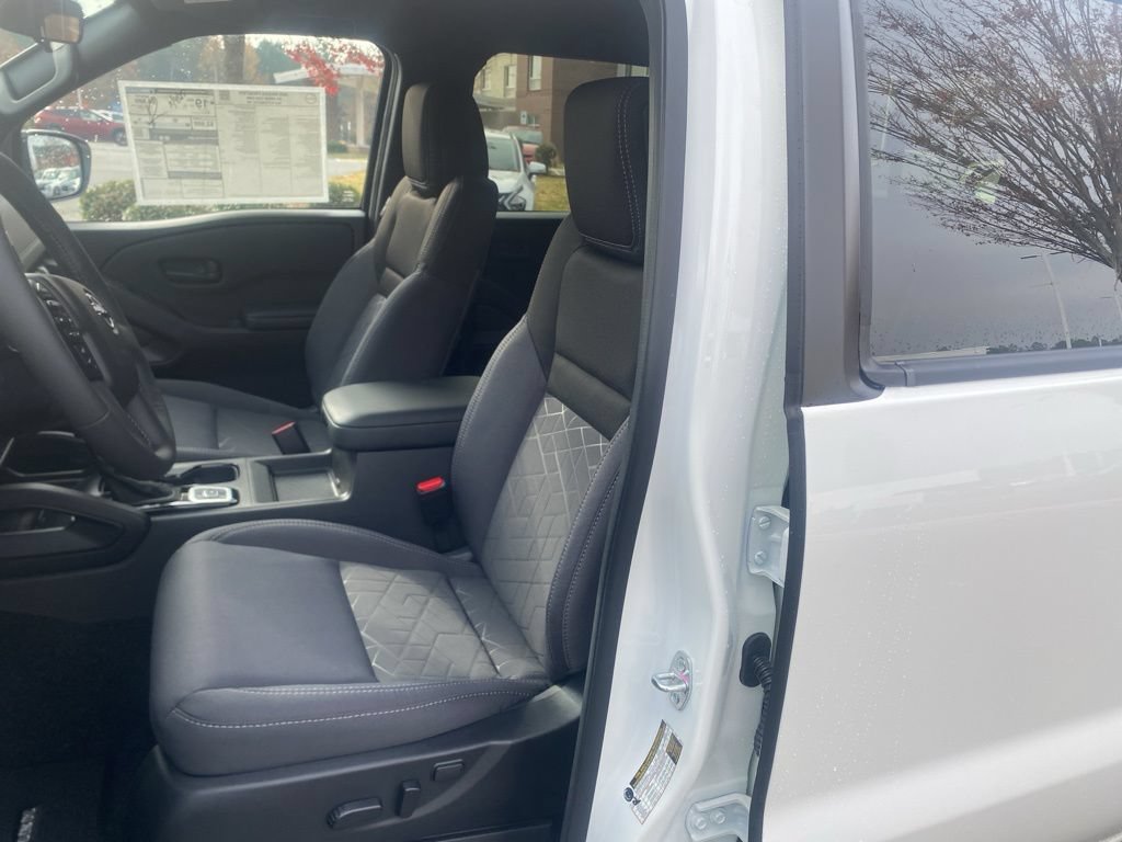 New 2026 Nissan Frontier SV w/ SV Convenience Package AWD/4WD image 14