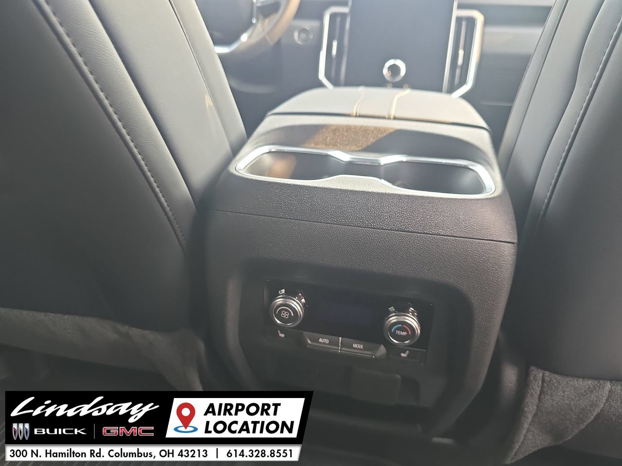 New 2026 GMC Acadia Elevation w/ Elevation Premium Package FWD image 22