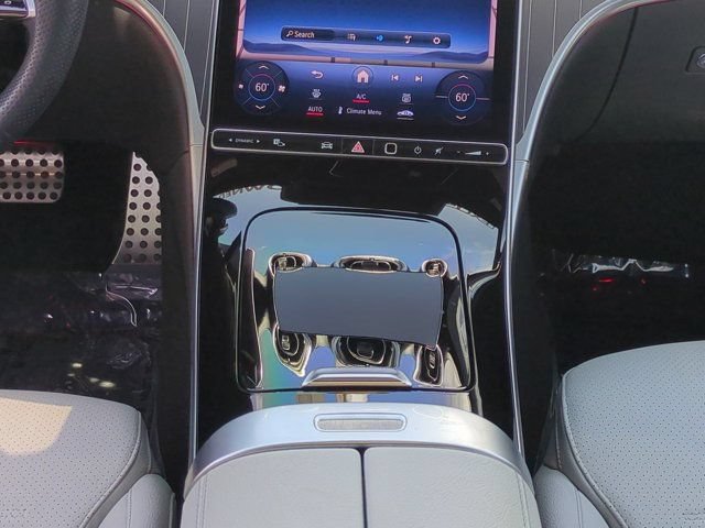 Used 2024 Mercedes-Benz C 300 Sedan image 17