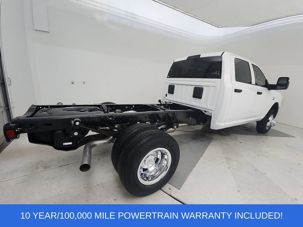 New 2026 RAM 3500 Tradesman w/ Chrome Appearance Group A AWD/4WD image 8
