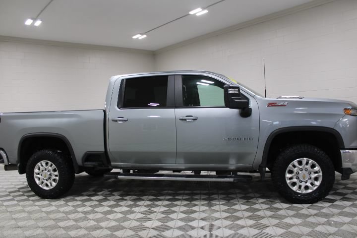 Used 2024 Chevrolet Silverado 2500 LT w/ All Star Edition AWD/4WD image 12