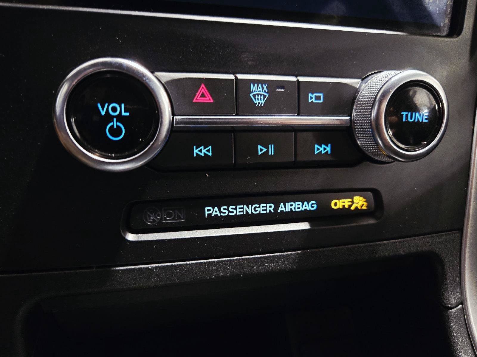 Certified 2024 Ford Edge ST-Line AWD/4WD image 26
