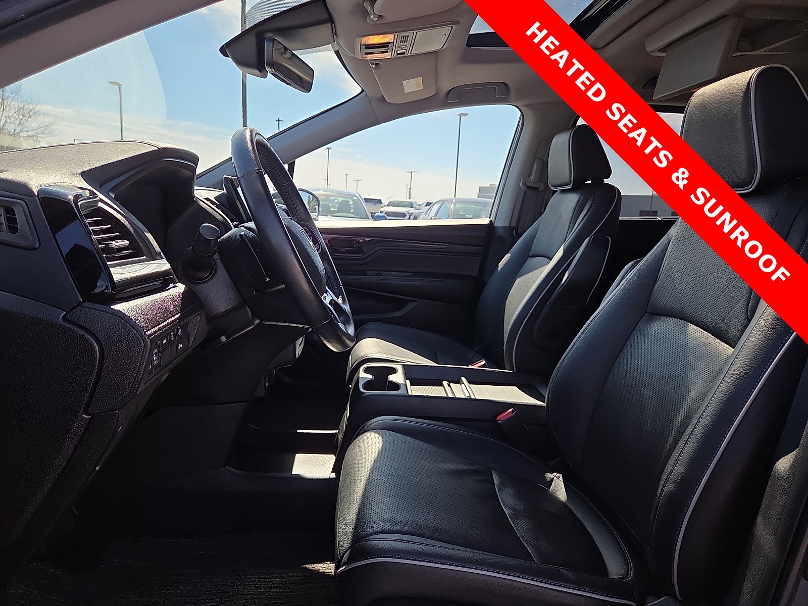 Used 2024 Honda Odyssey Elite image 17